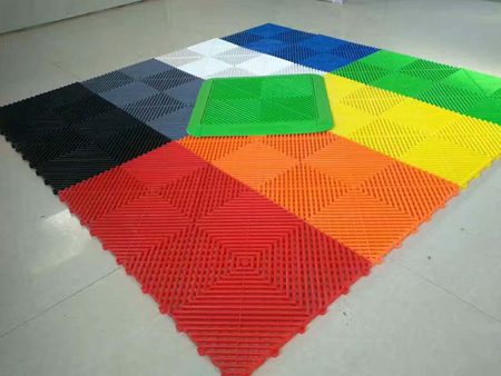 �߷���ƴ�Ӹ�դ